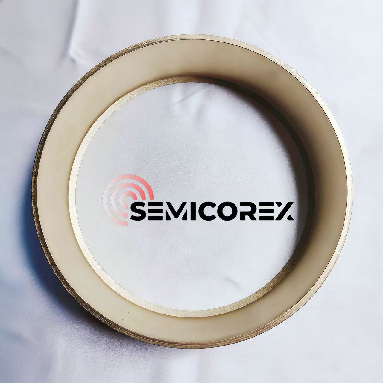 Cincin Panduan Bersalut Tantalum Carbide